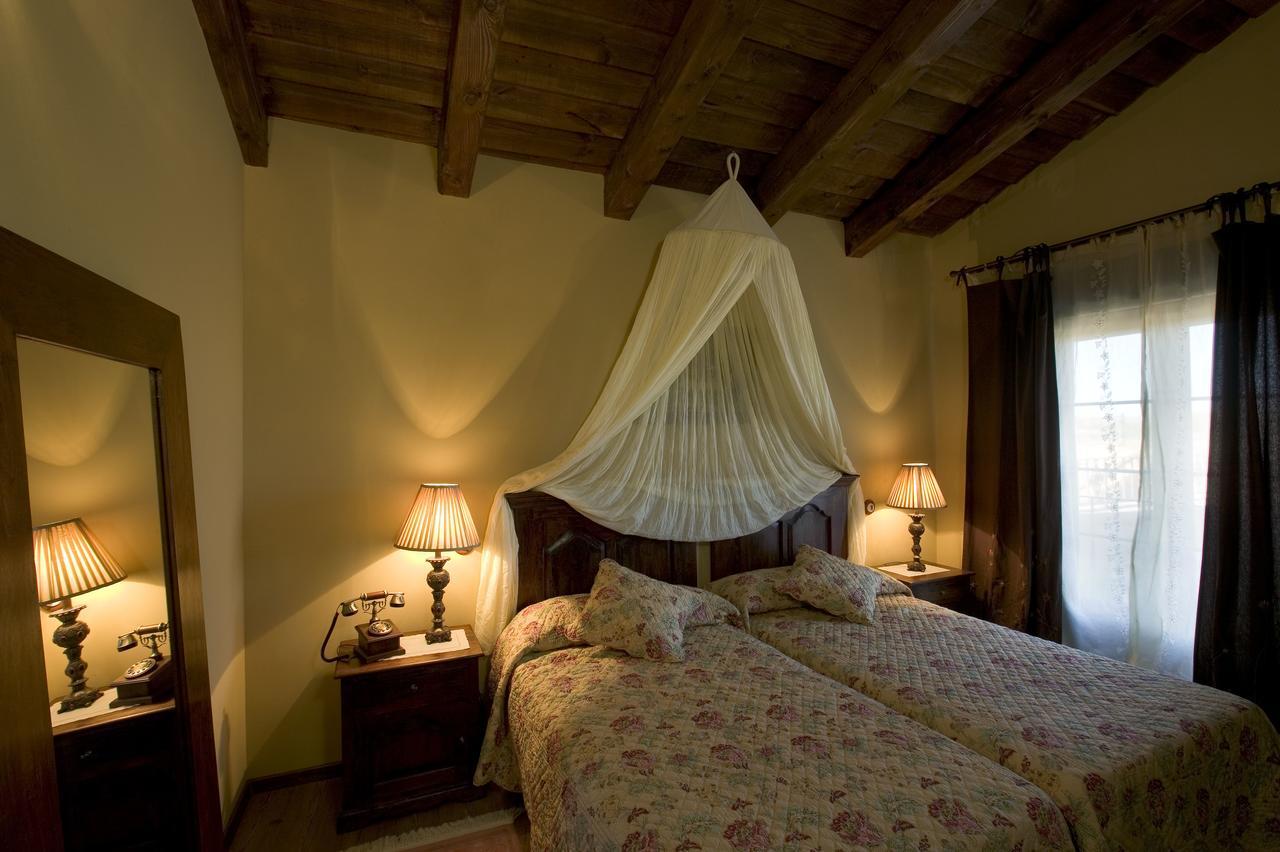 La Posada Del Canal Villanueva de San Mancio Luaran gambar