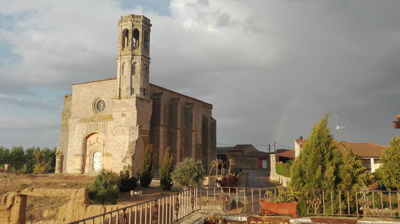La Posada Del Canal Villanueva de San Mancio Luaran gambar